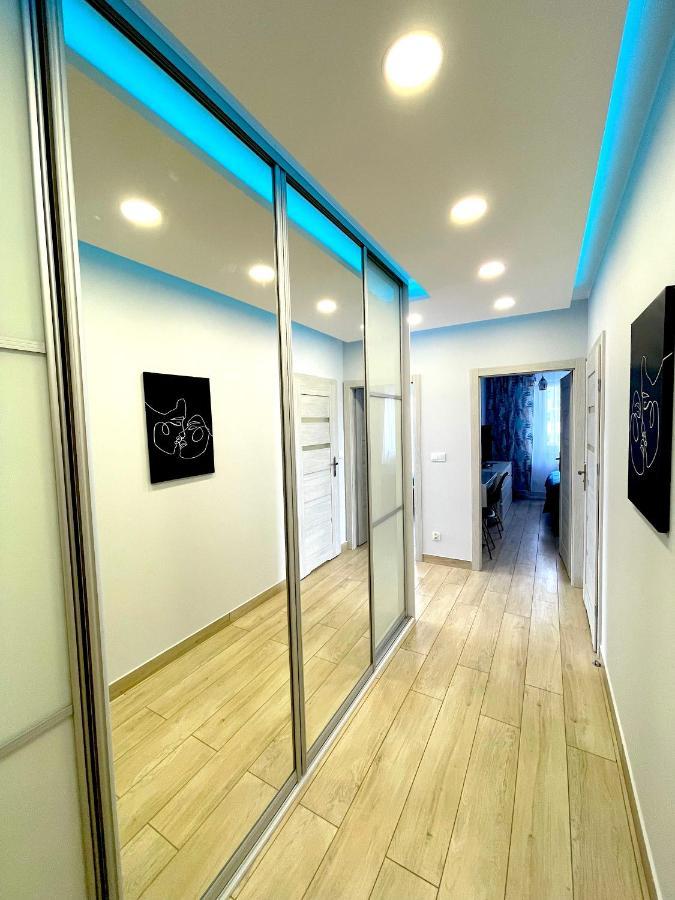 Apartament Z Tarasem I Widokiem Na Odre Wrocław Exteriör bild