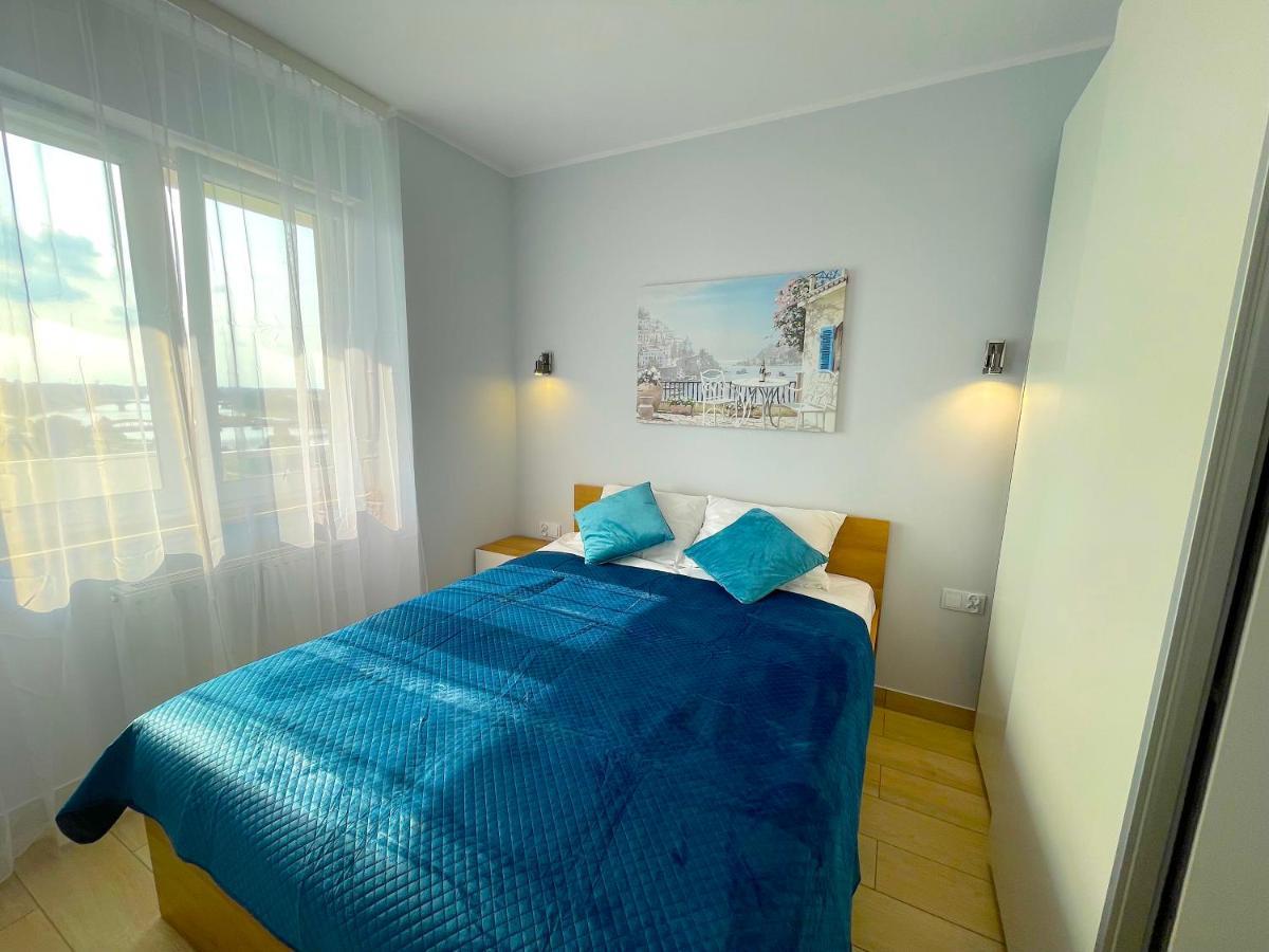 Apartament Z Tarasem I Widokiem Na Odre Wrocław Exteriör bild